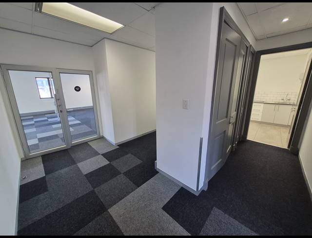 447M² OFFICE TO LET IN RIVONIA